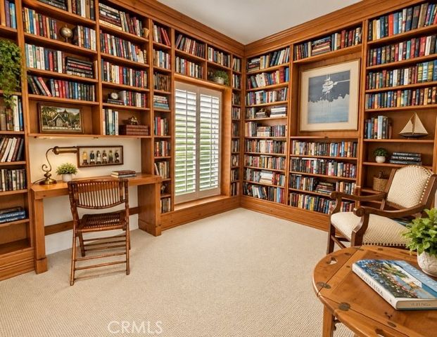 107 Harbor Woods Place, Newport Beach, CA 92660