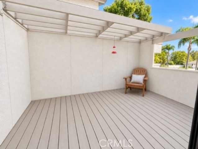 107 Harbor Woods Place, Newport Beach, CA 92660