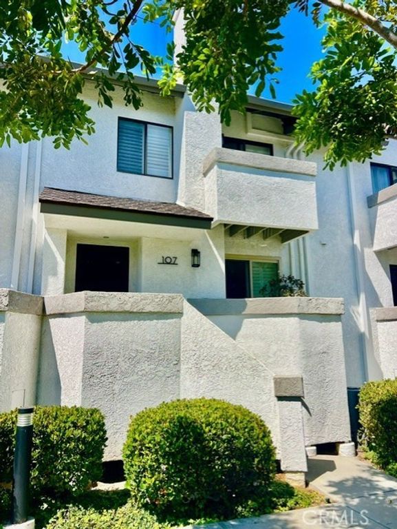 107 Harbor Woods Place, Newport Beach, CA 92660 — photo 3