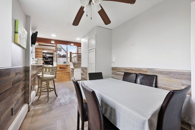 6 Harrington Way, Worcester, MA 01604