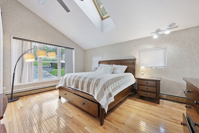 6 Harrington Way, Worcester, MA 01604