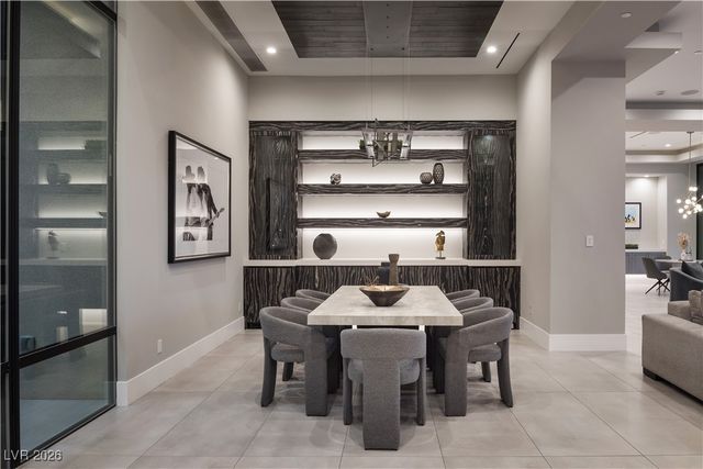 8 Sun Glow Lane, Las Vegas, NV 89135