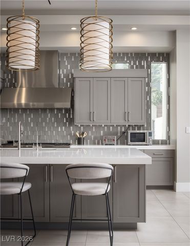 8 Sun Glow Lane, Las Vegas, NV 89135