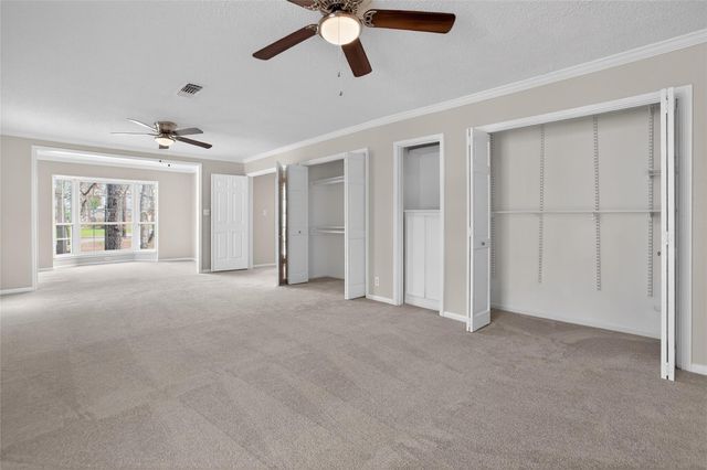 112 Kirkwood Lane, Conroe, TX 77304