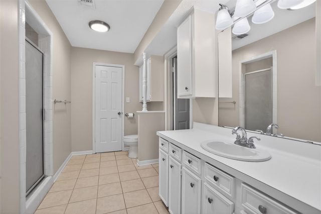 112 Kirkwood Lane, Conroe, TX 77304