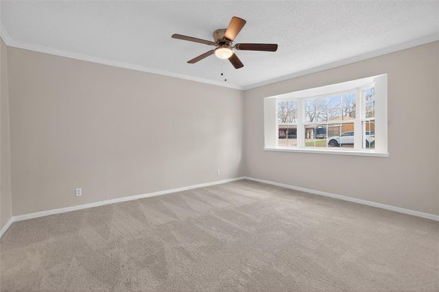 112 Kirkwood Lane, Conroe, TX 77304