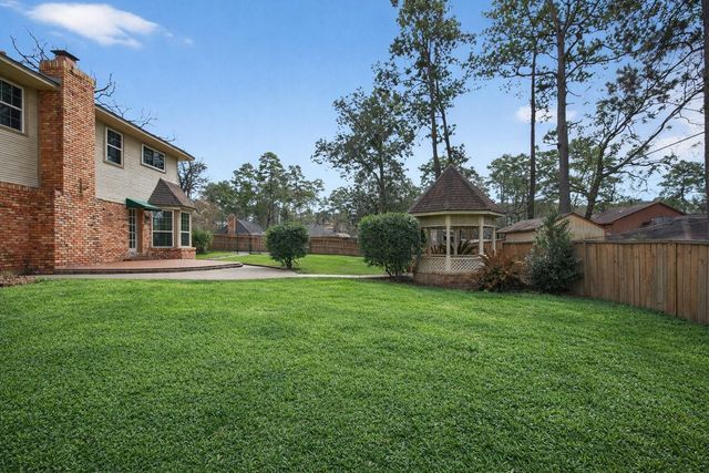 112 Kirkwood Lane, Conroe, TX 77304