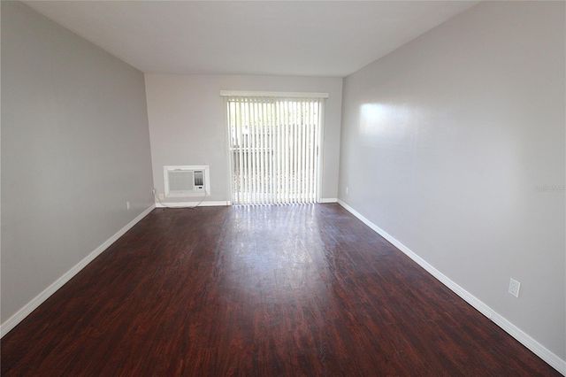 3001 BEE RIDGE ROAD 112, Sarasota, FL 34239