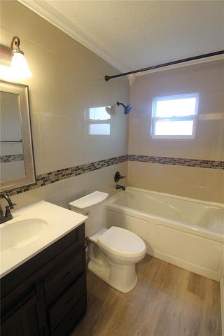 3001 BEE RIDGE ROAD 112, Sarasota, FL 34239