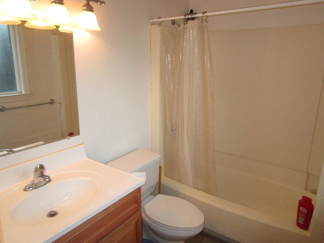 19825 New Idria Road, Paicines, CA 95043