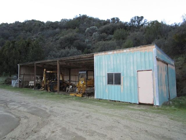 19825 New Idria Road, Paicines, CA 95043