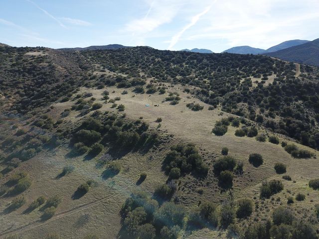 19825 New Idria Road, Paicines, CA 95043