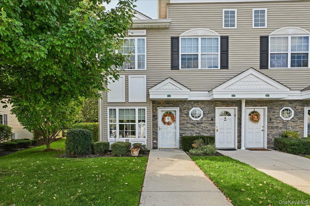 156 Spring Drive, East Meadow, NY 11554 — exterior