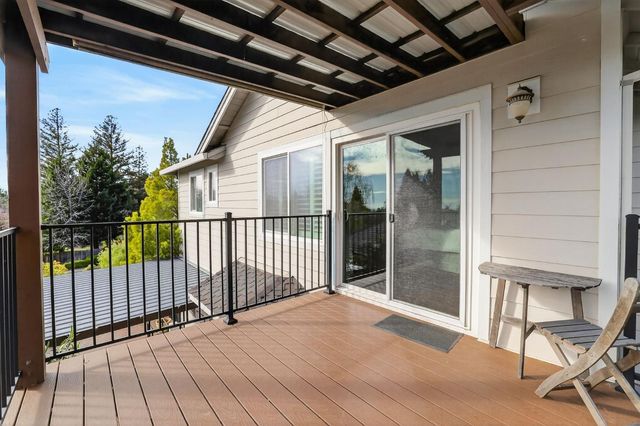 10010 Snowy Owl Way, Auburn, CA 95603