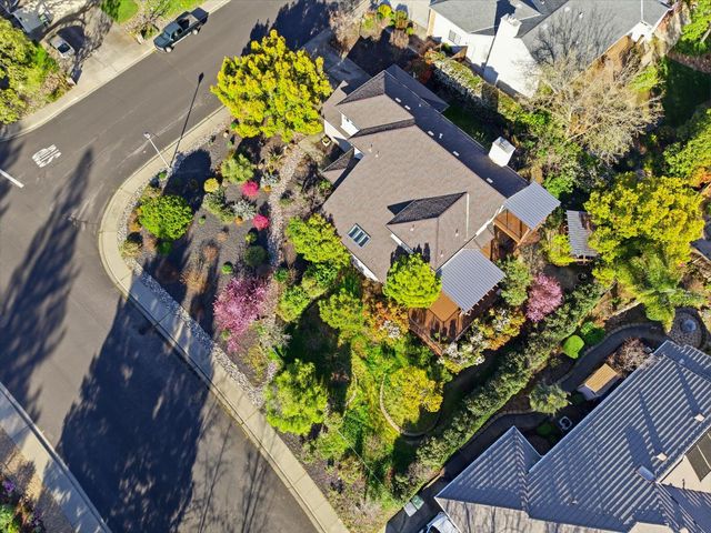 10010 Snowy Owl Way, Auburn, CA 95603