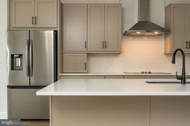 645 ANGELFISH WAY, Woodbridge, VA 22191