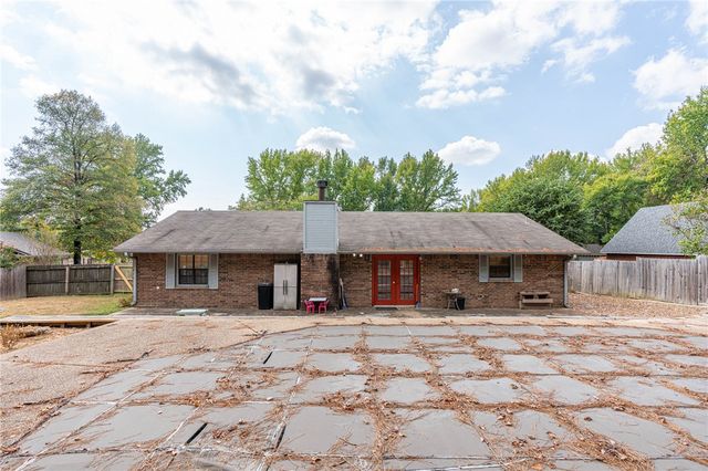 507 Thicksten Drive, Alma, AR 72921