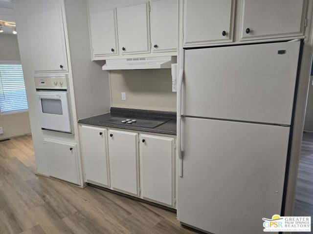 102 N Paseo Laredo, Cathedral City, CA 92234