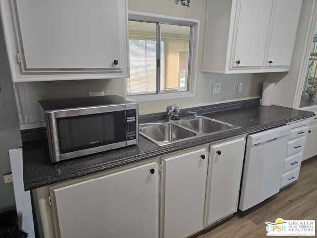 102 N Paseo Laredo, Cathedral City, CA 92234