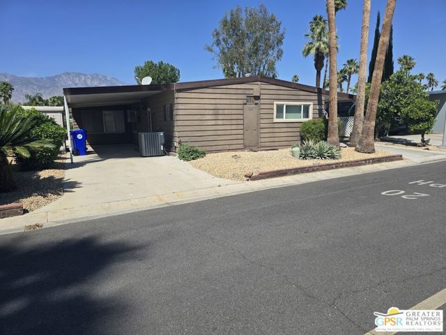 102 N Paseo Laredo, Cathedral City, CA 92234