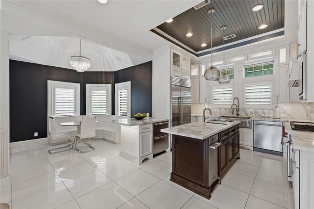 263 Wood Loop Street, Houston, TX 77015
