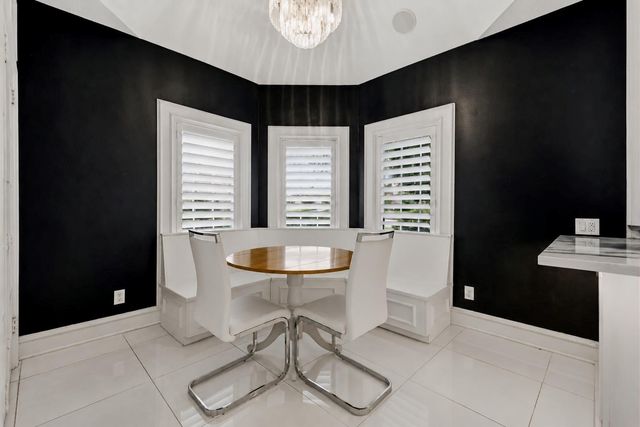 263 Wood Loop Street, Houston, TX 77015