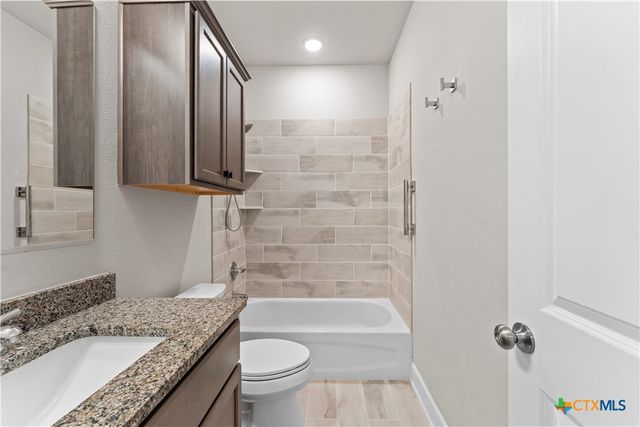 5725 Redfish Court, Belton, TX 76513