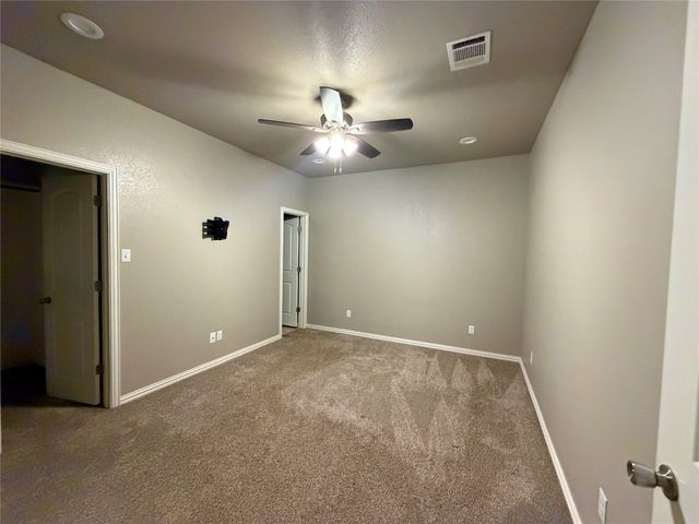 122 Katy Street, Cleburne, TX 76031