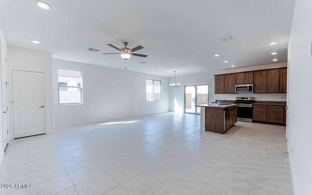 17565 N BOLERNO Drive, Maricopa, AZ 85138 — photo 3