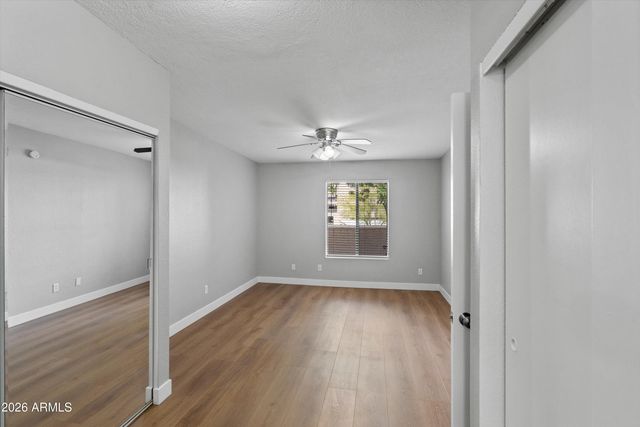 5757 W Eugie Avenue 2114, Glendale, AZ 85304