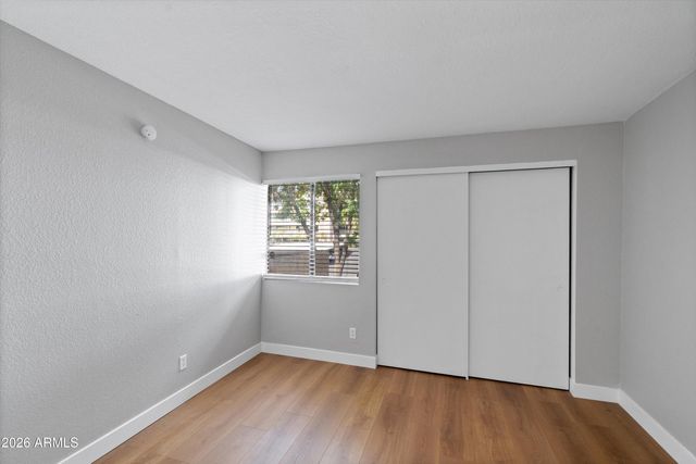 5757 W Eugie Avenue 2114, Glendale, AZ 85304