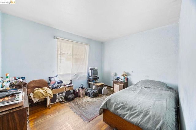 9527 Coral RD, Oakland, CA 94603