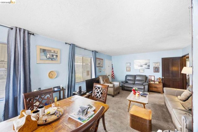 9527 Coral RD, Oakland, CA 94603