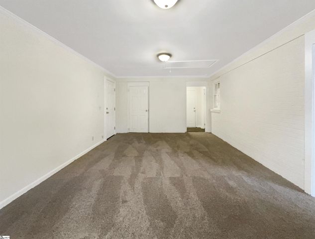 10 Ashwood Avenue, Greenville, SC 29607