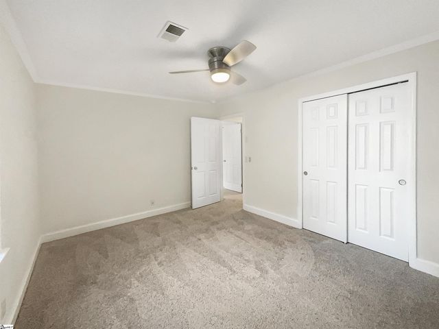 10 Ashwood Avenue, Greenville, SC 29607