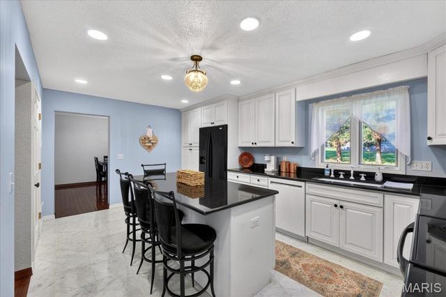 125 Roosevelt Drive, Waterloo, IL 62298