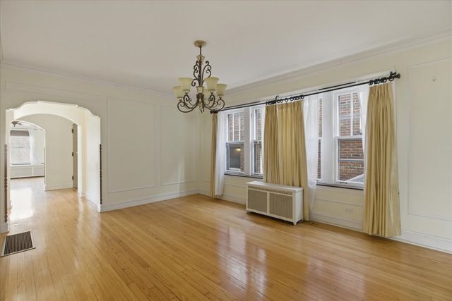 7409 N Claremont Avenue 1, Chicago, IL 60645