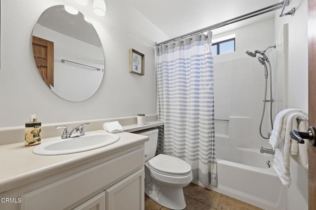 Image 17 of property listing at 848 Woodland Avenue 5, Ojai, CA 93023