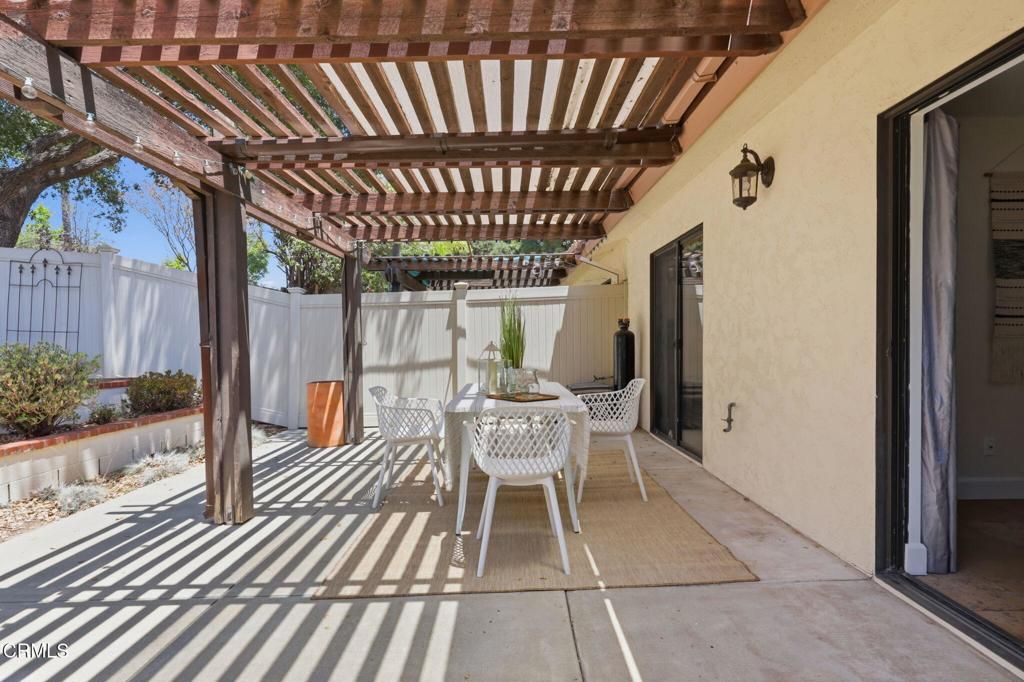 Image 22 of property listing at 848 Woodland Avenue 5, Ojai, CA 93023