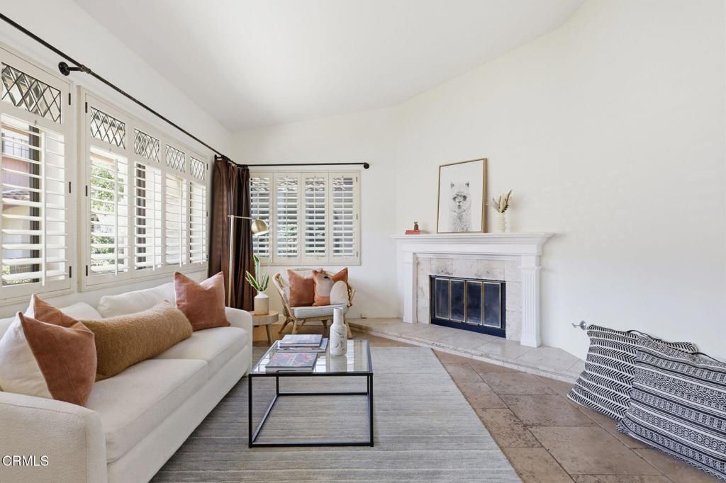 Image 7 of property listing at 848 Woodland Avenue 5, Ojai, CA 93023