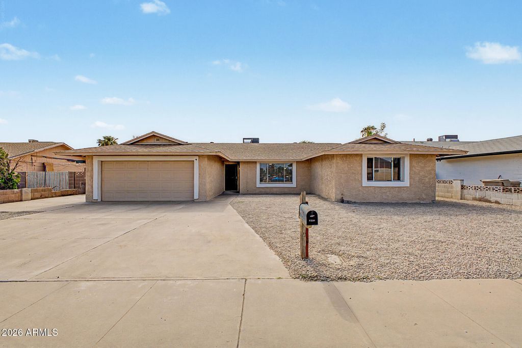 5220 N 68TH Avenue, Glendale, AZ 85303 — exterior