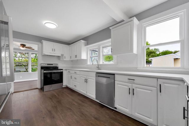 4002 BEECH ST, Wilmington, DE 19808