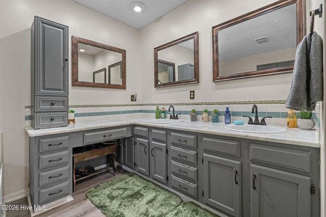 532 Medcalf Drive SW, Sunset Beach, NC 28468