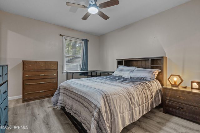 532 Medcalf Drive SW, Sunset Beach, NC 28468