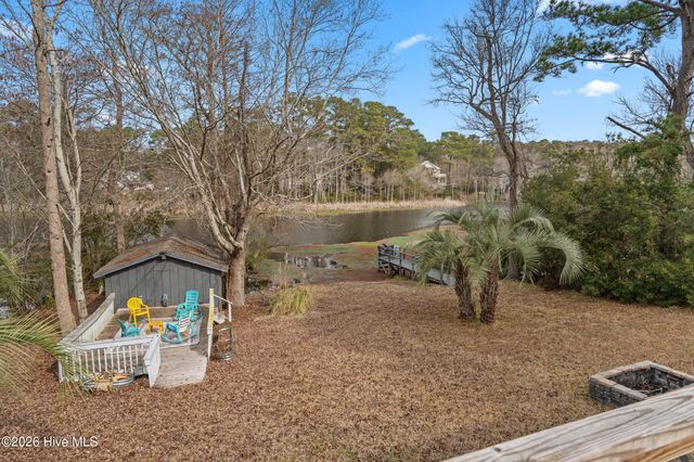 532 Medcalf Drive SW, Sunset Beach, NC 28468
