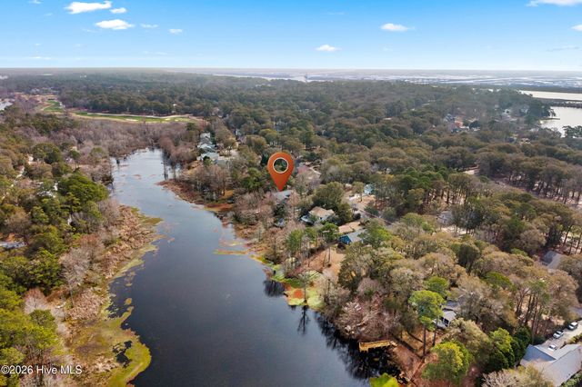 532 Medcalf Drive SW, Sunset Beach, NC 28468