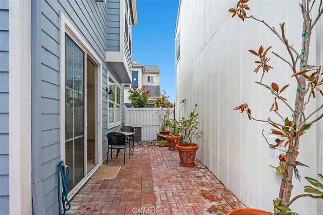 1800 S Pacific Coast Highway 16, Redondo Beach, CA 90277