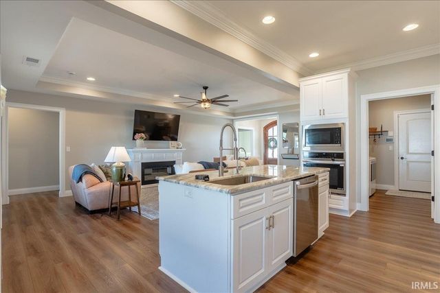 3514 Sand Drive, Newburgh, IN 47630