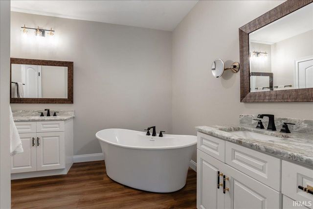 3514 Sand Drive, Newburgh, IN 47630