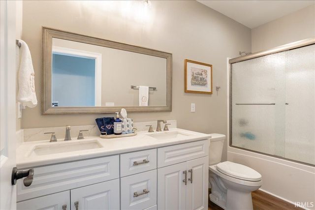 3514 Sand Drive, Newburgh, IN 47630